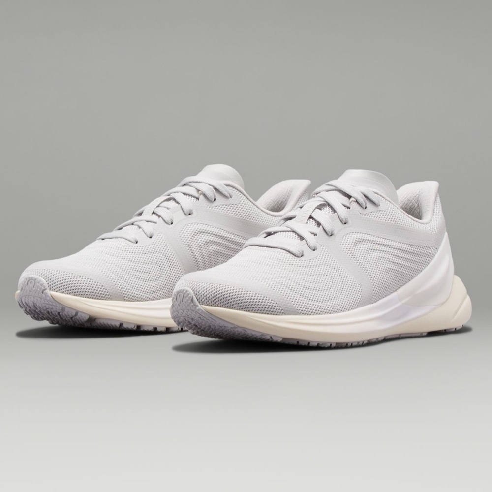 Lululemon Blissfeel 2 Women’s Running Shoe NEW IN BOX